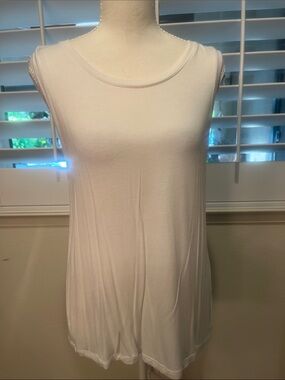 Halogen White Sleeveless Scoop Neck Tank